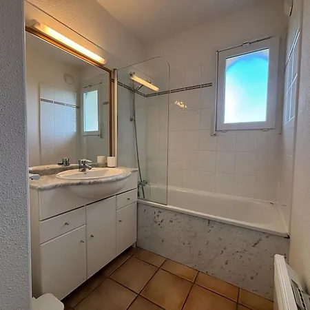 Avec Terrasse Dans Avec Piscine A - Fr-1-239-1107 * Ciboure