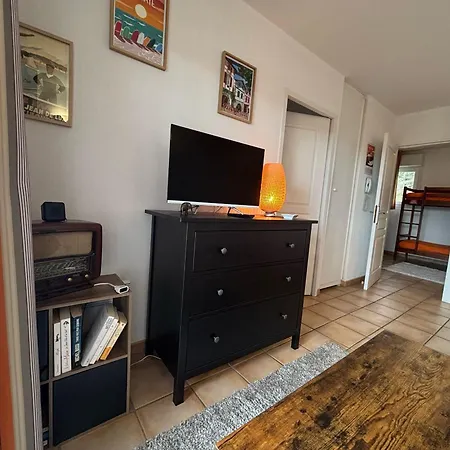 Avec Terrasse Dans Avec Piscine A - Fr-1-239-1107 Apartment *